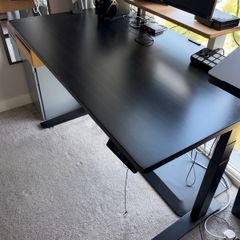 Fully Jarvis Bamboo Standing Desk