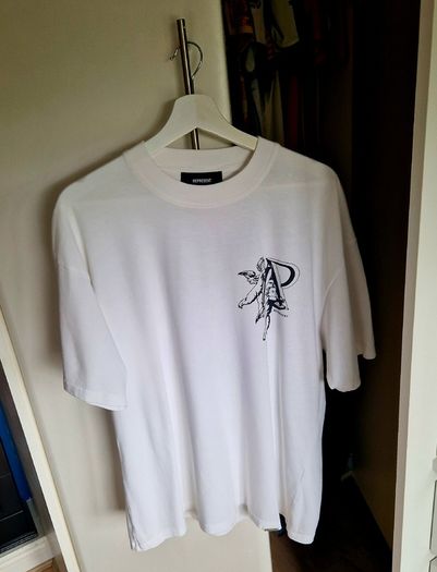 Original release Repreaent Cherub Tshirt, perfect condition Size M