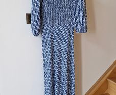 Midaxi dress with 3/4 sleeve
