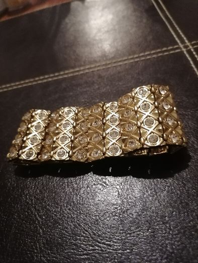 Brecelet goldentone