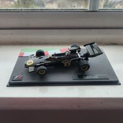 LOTUS 72D - 1972 Emerson Fittipaldi 1:43 Scale Diecast Model