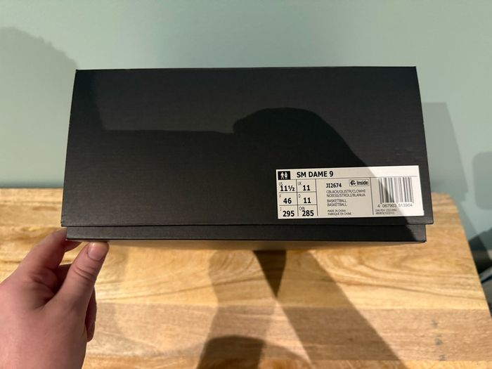 Adidas Dame 9 Size UK 11