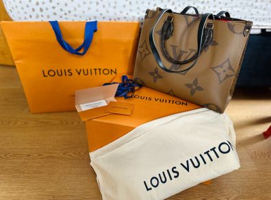 Louis Vuitton onTheGo size MM