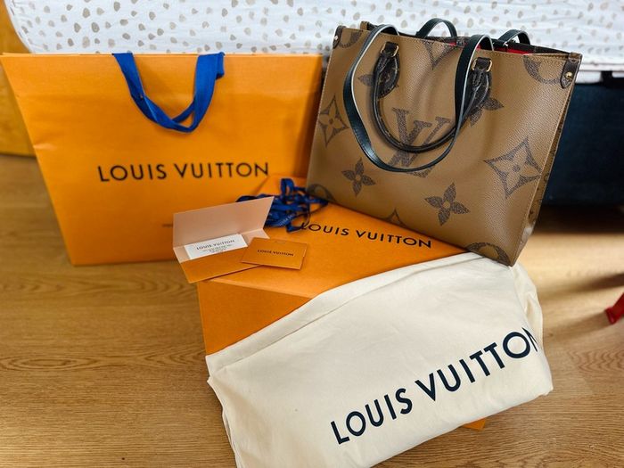 Brand New Louis Vuitton Bag OnTheGoMm