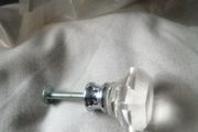 Crystal effect knobs