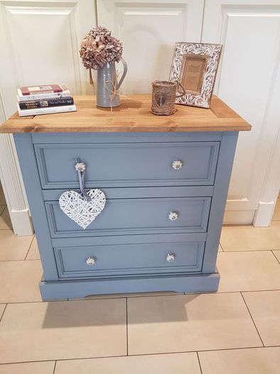 Sideboard/Dresser
