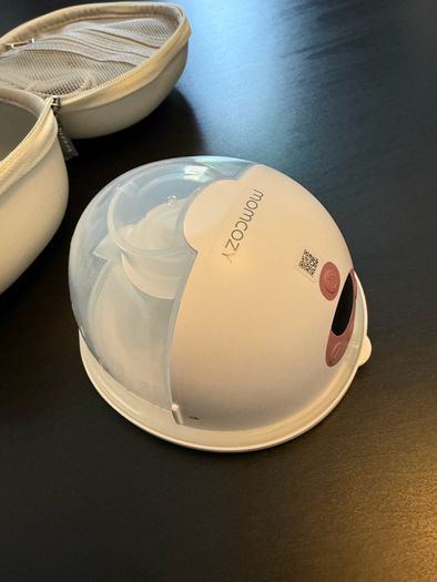 Momcozy breast pump