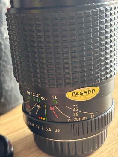 Photax Super Paragon PMC II 28-100mm Auto Zoom Lens + Caps