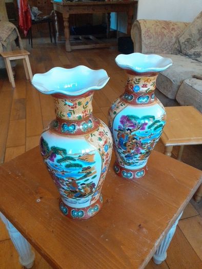 Chinese Vases.