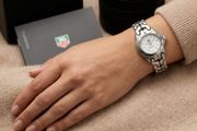 TAG Heuer Professional Ladies Watch (Full Set)