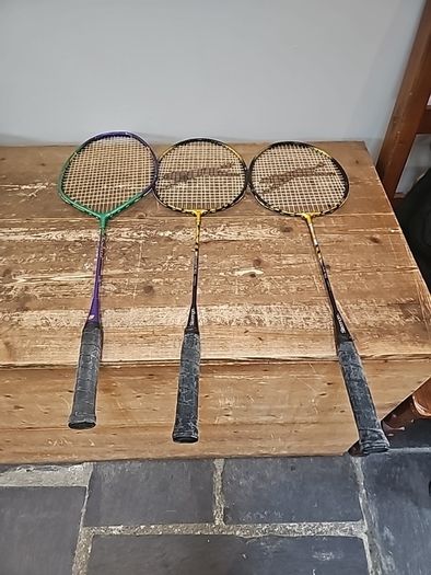 3 badminton racquets