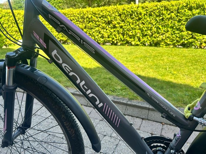 Girl's bike age 10-13