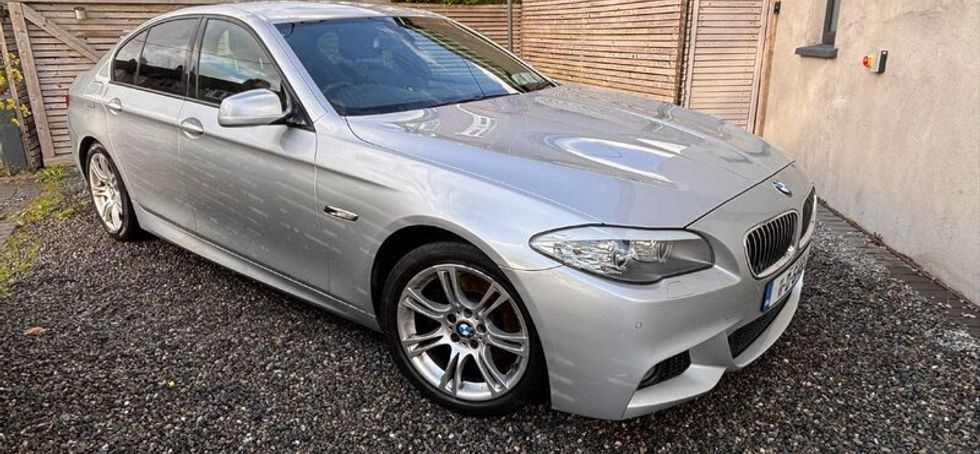 BMW 5-Series 2011