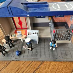 playmobil police station