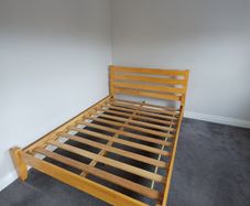 Double bed frame