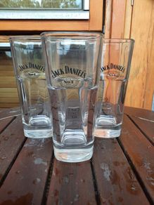 Brand new Jack Daniels whiskey glasses