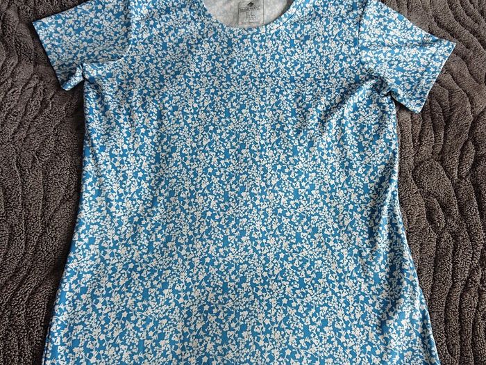 Regatta Ladies Tops  Size 12