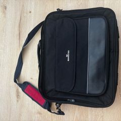 Free laptop bag