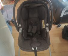 Mamas & Papas baby seat and stand