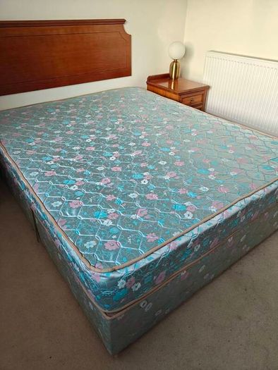king size bed hardly used