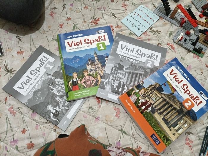 viel Spab 1&2 German books