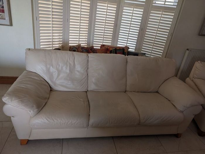 Italian Leather 3 piece suite in cream