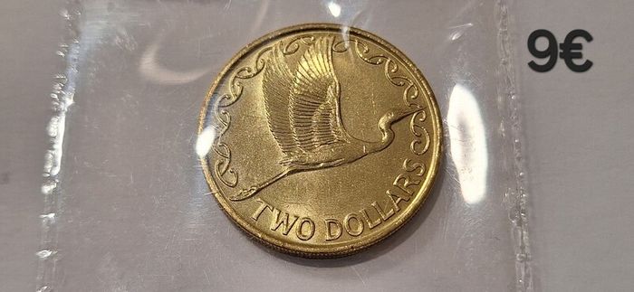 Coins,pound,cent,dollar,penny,rupee,millieme,fils,shilling,centavos,pesos,piastre,paise,pesetas,ore