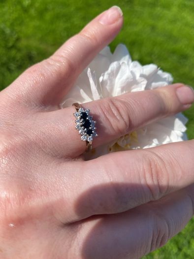 Vintage ladies 9ct gold  dress ring