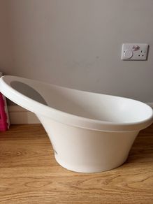 Baby bath Shnuggle