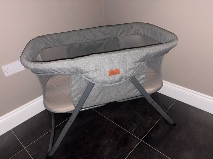 Baby Elegance Kangu Foldable Crib / Travel Cot
