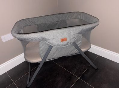 Baby Elegance Kangu Foldable Crib / Travel Cot