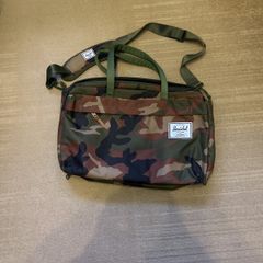 Herschel Winslow Garment Bag