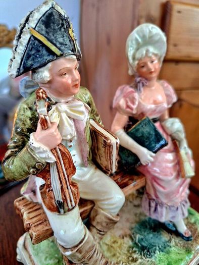 Antique figurine