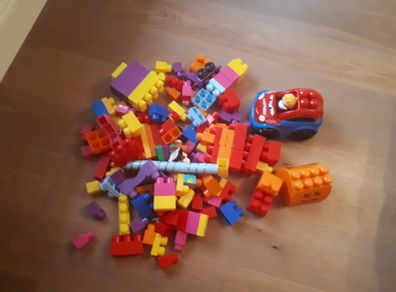 Huge bundle of toy blocks with vehicles