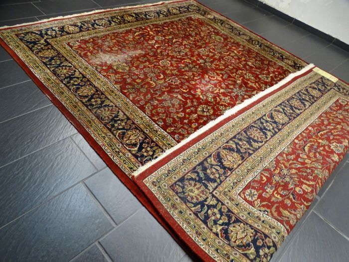 P.ersian Ghoum Rug 340 x 255 cm (GHM)