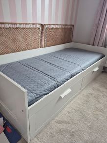 Day bed