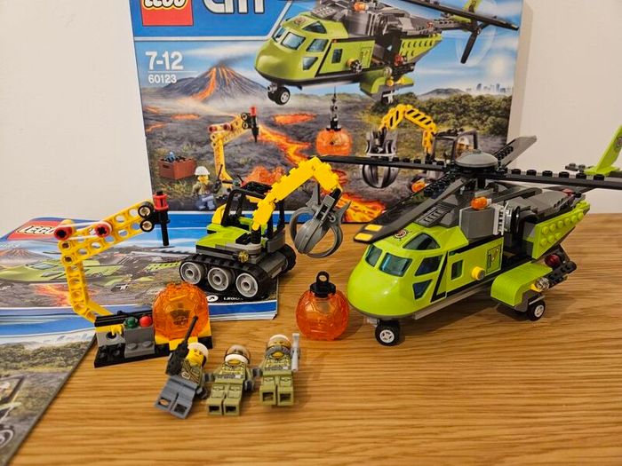 LEGO 60123 city volcano supply helicopter set
