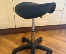 Cosmetic stool used for lashes/pedicures etc