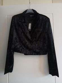 Black velvet blazer NEW