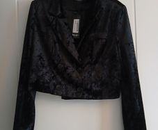 Black velvet blazer NEW