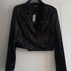 Black velvet blazer NEW