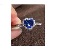 Beautiful Ring With Sparkly Gems size 10 + other lovely rings available