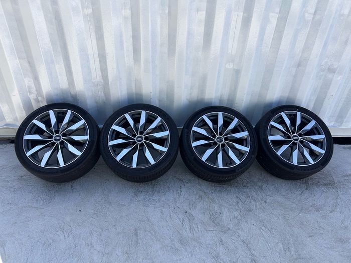Genuine Audi S4/A4 18" Alloys & Tyres - Continental Tyres