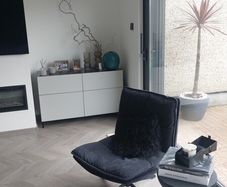 Swivel chair,