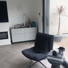 Swivel chair,