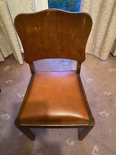 Mid century dining room table and 4 upholstered chairs.