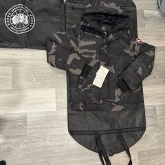 Canada goose MacMillan