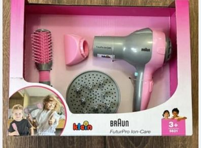 Battery operated New Braun Children's Hair Dryer