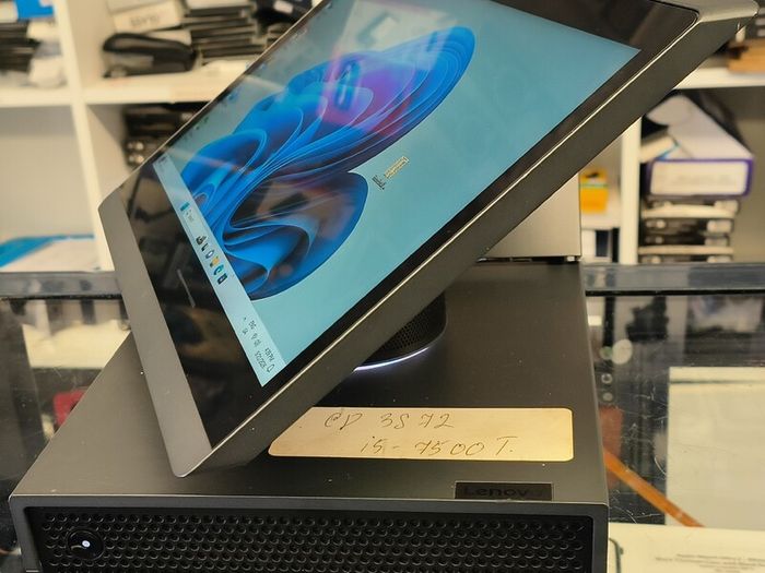 Epos Lenovo ThinkSmart HUB 500 Intel i5 11.6" 1920x1080 Touchscreen 8GB RAM 256GB SSD (Windows 11 Pro)
