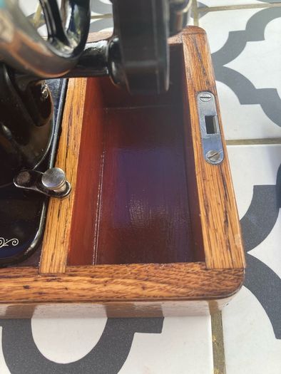 Antique singer 99 K sewing machine